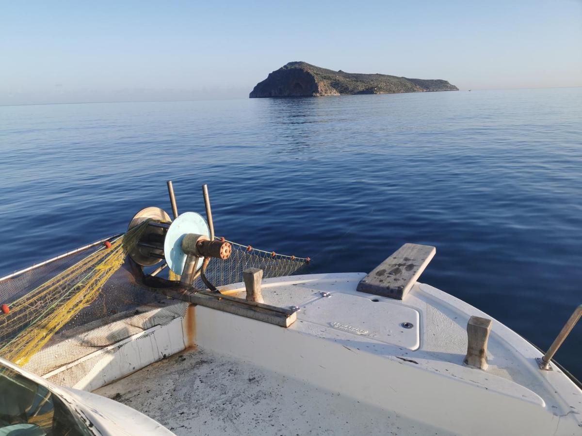 Kato Stalos Mare Екстериор снимка